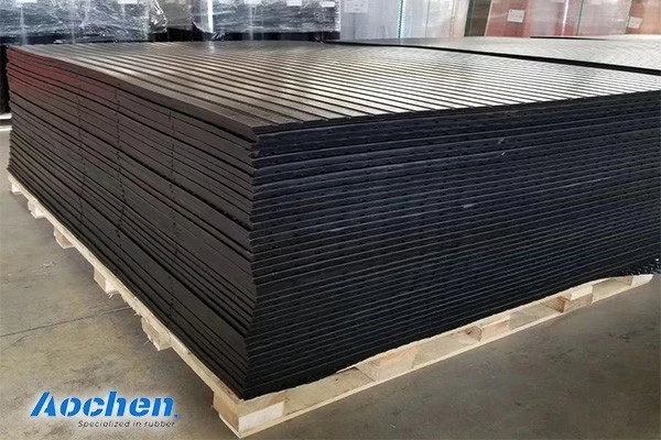 Rubber Mats (5) Rubber Mats (5)
